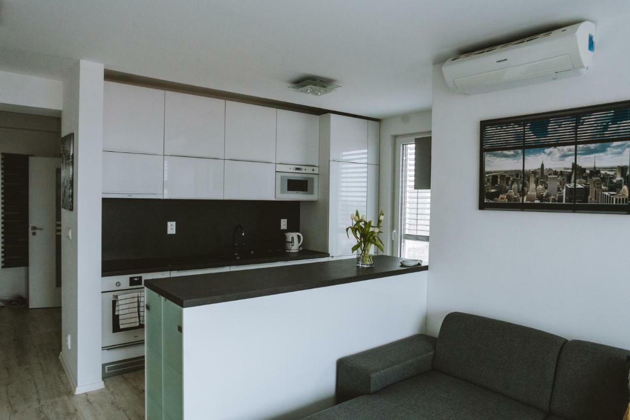 Design Apartment, The City Centre Close To The Health Spa Piest'any Eksteriør billede